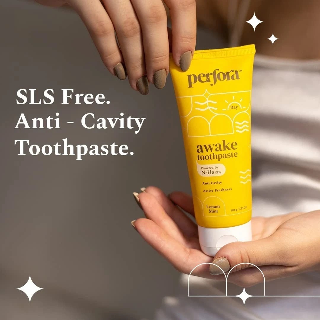 Perfora Awake Toothpaste Healthy Gums & Oral Care Lemon Mint Pack of 1,100gm