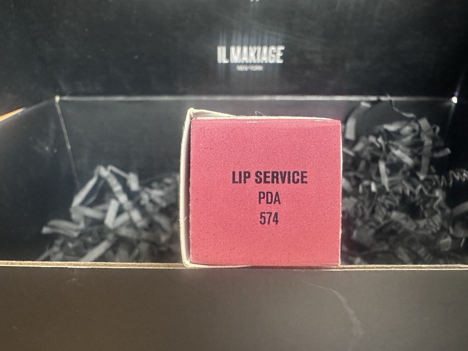 IL MAKIAGE Lip Service Hi-Shine Lip Glaze Liquid Lip Gloss Shade PDA 574