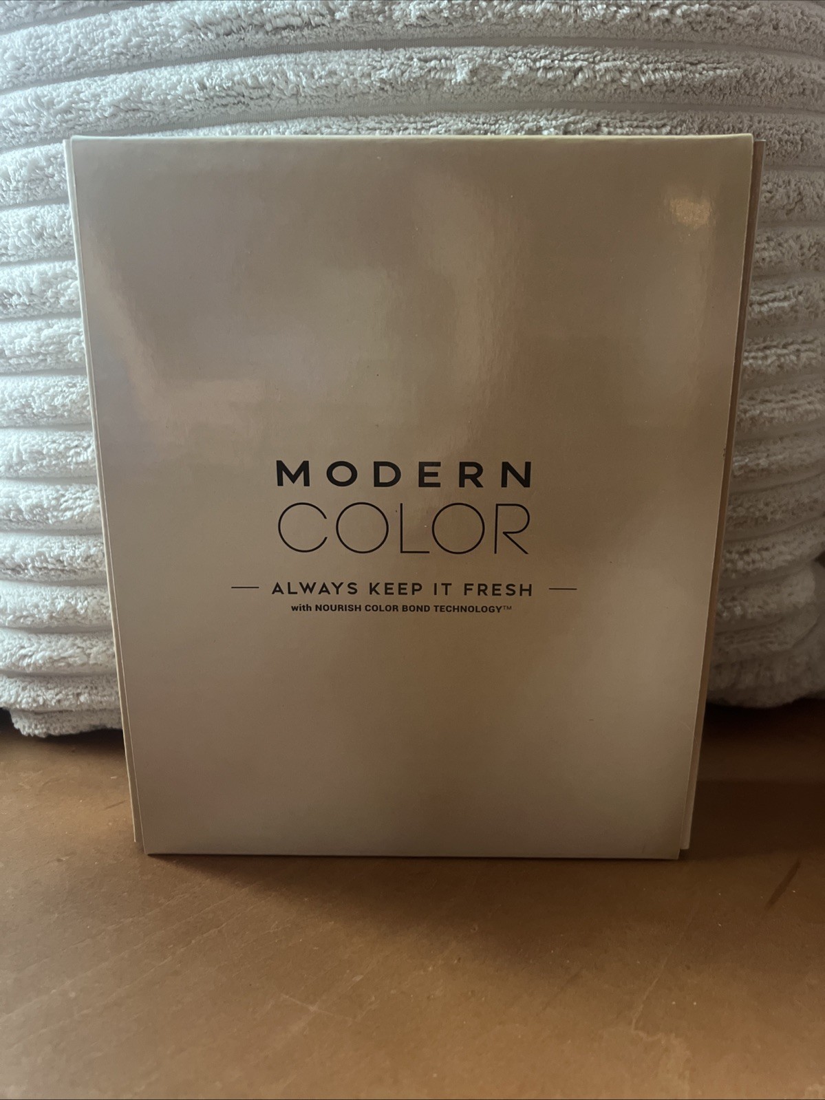 Modern Color Always Keep It Fresh with Nourish Color Bond 10.14 oz 300ml New