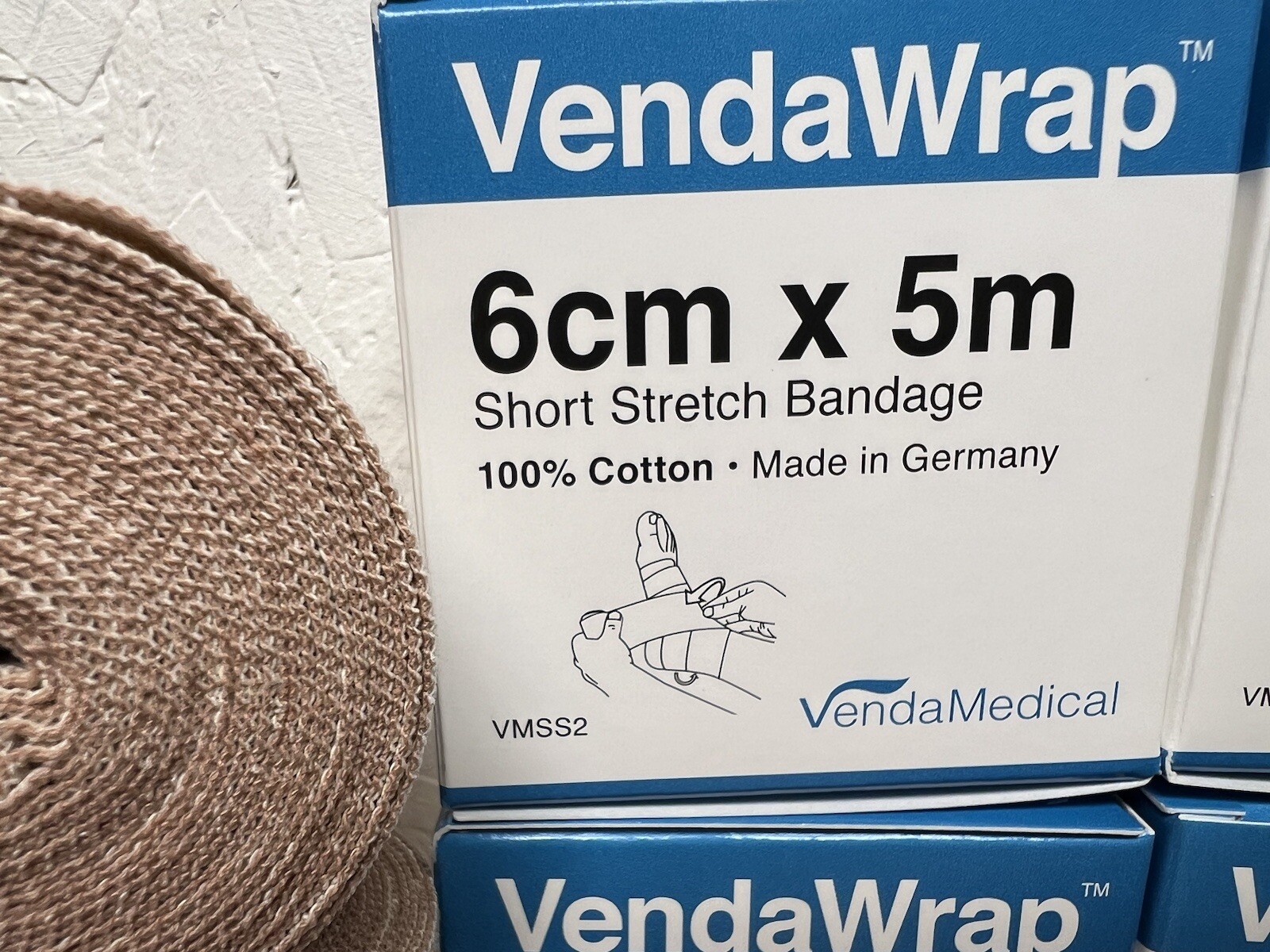 VendaWrap Short Stretch Compression Bandage 100% Cotton – 4 Rolls (6cm x 5m)