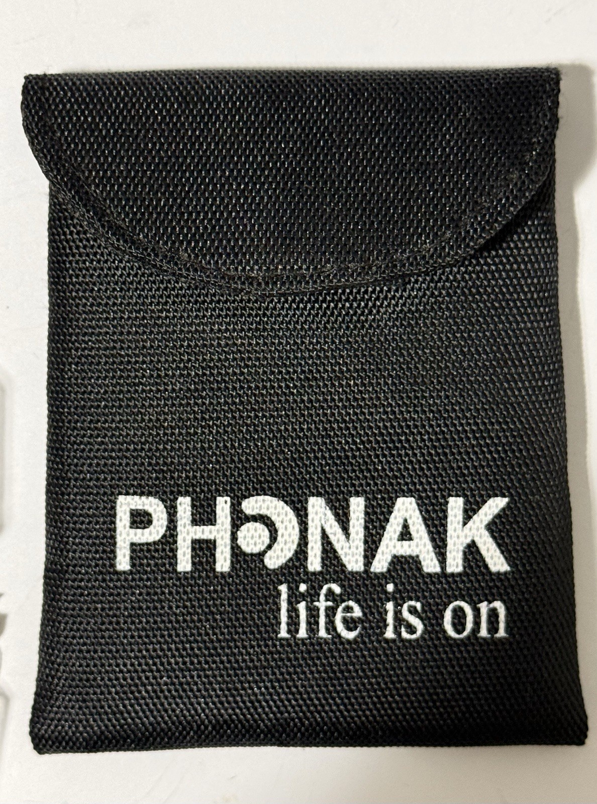 PHONAK HEARING AIDS ZIP OPEN CARRY CASE & CERUSHIELD DISK V2.0 098-0445 BUNDLE