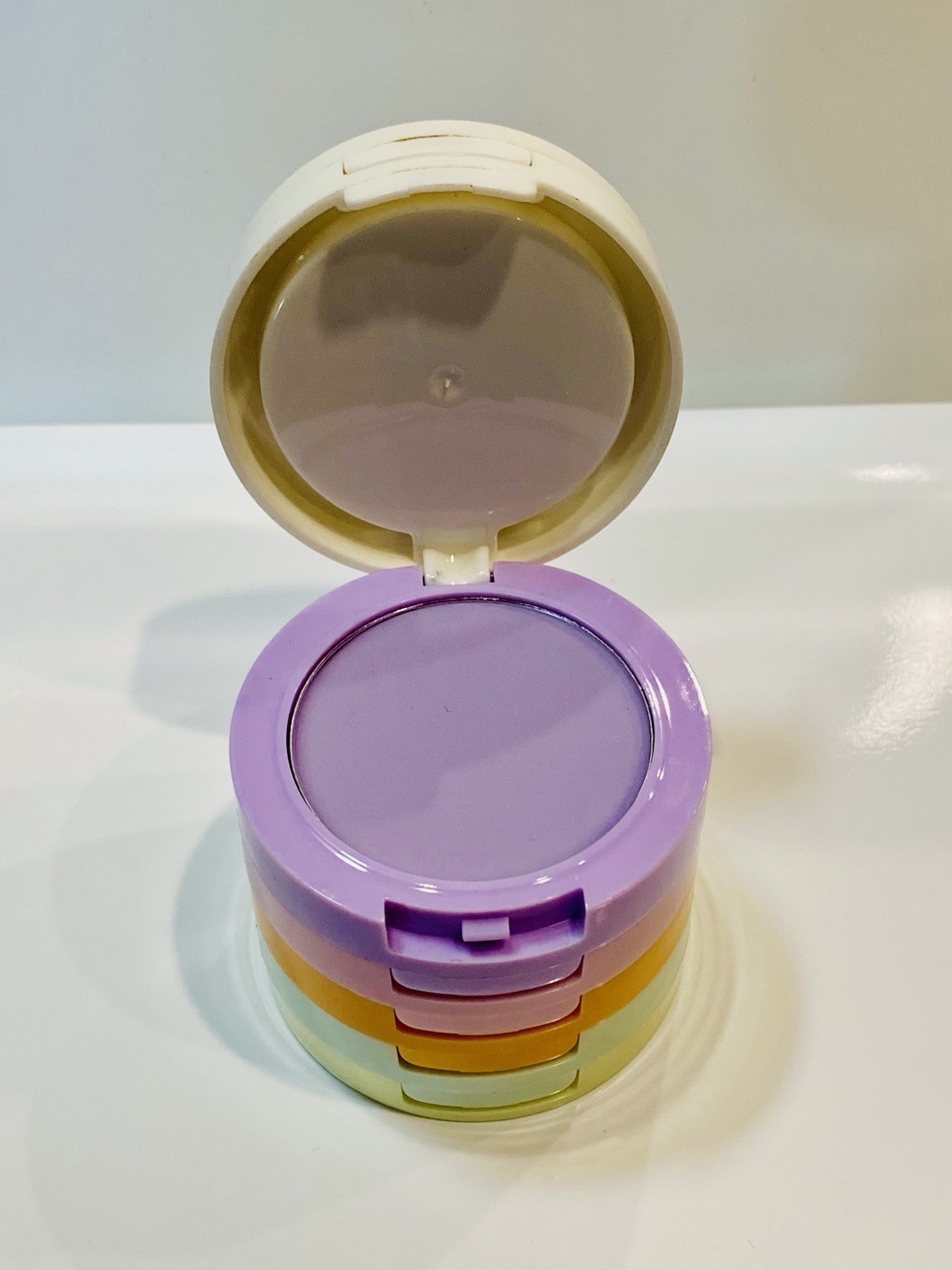 NEW RARE SOLD OUT ELLEN TRACY COLOR CORRECTING CONCEALER STACK 1.14 OZ