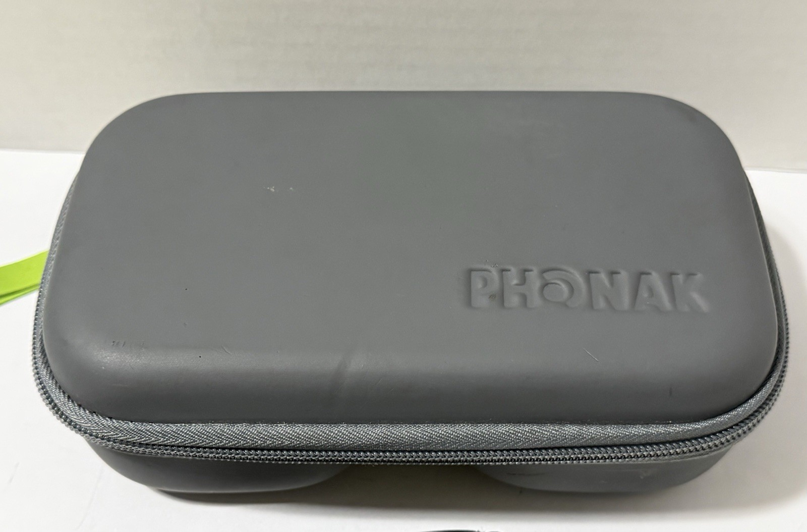 PHONAK HEARING AIDS ZIP OPEN CARRY CASE & CERUSHIELD DISK V2.0 098-0445 BUNDLE