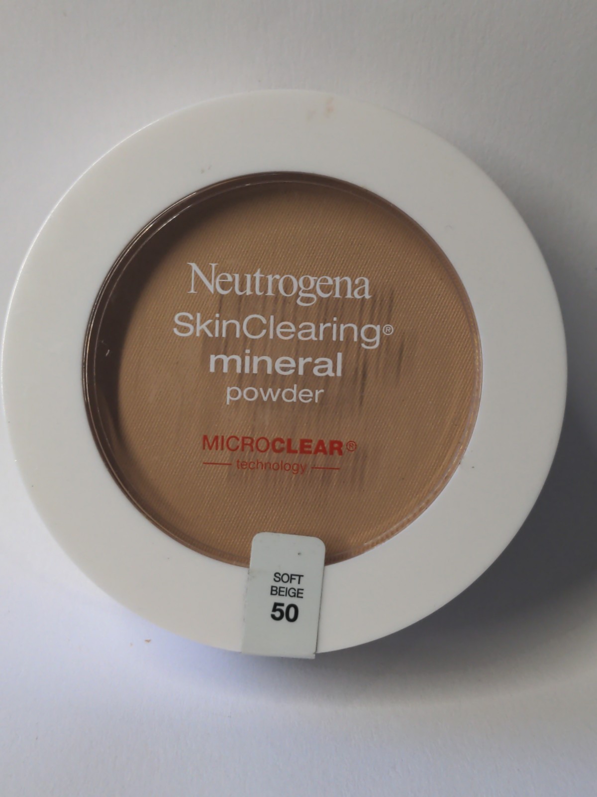 Neutrogena Skin Clearing Mineral Powder – Soft Beige 50 – No Box – Sealed