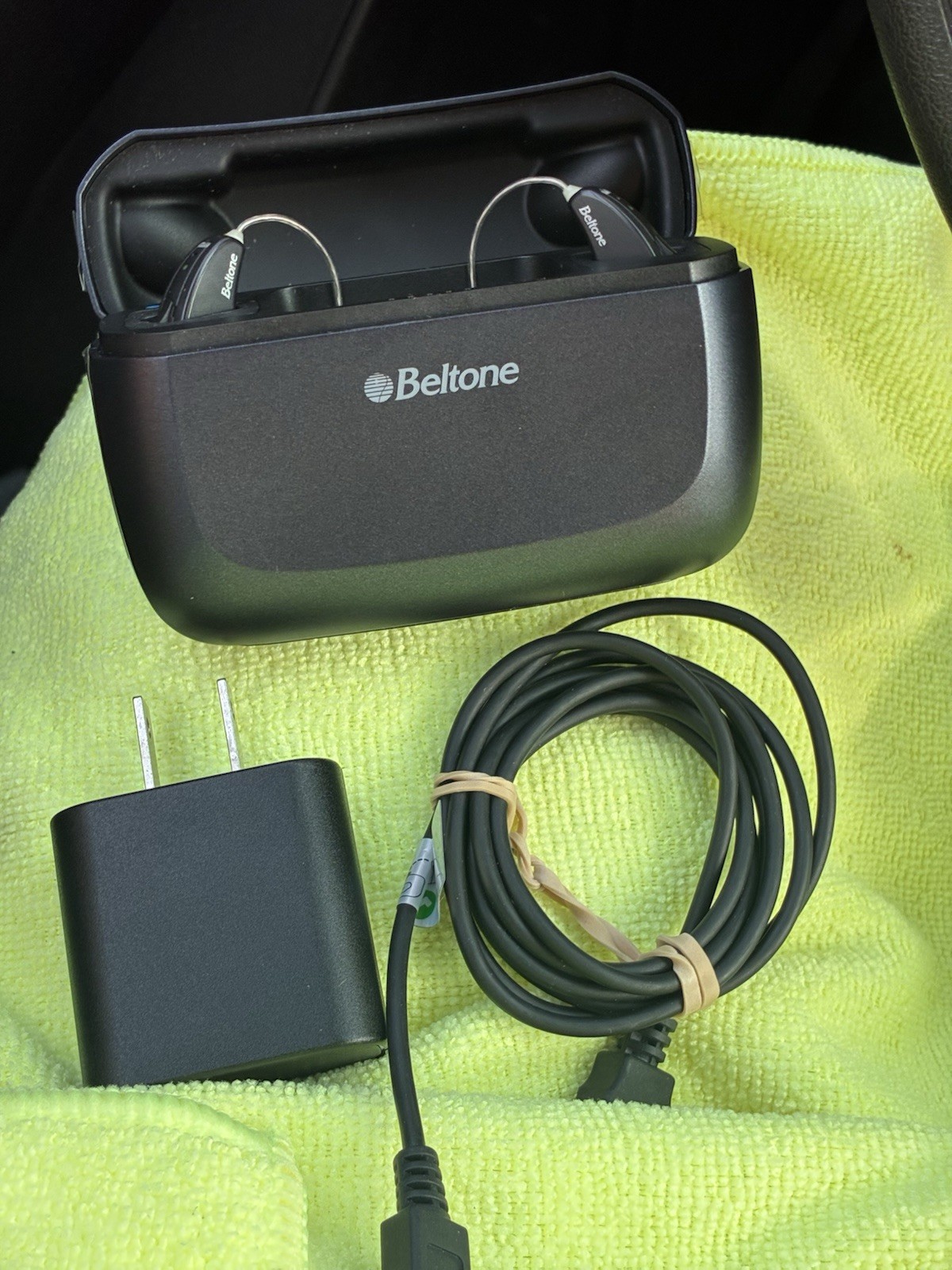 Beltone Black Rechargeable Hearing Aid Charger Case w/ Power Adapter & USB Cable