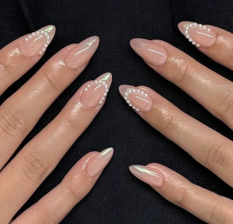 Bridal-press-on-nails