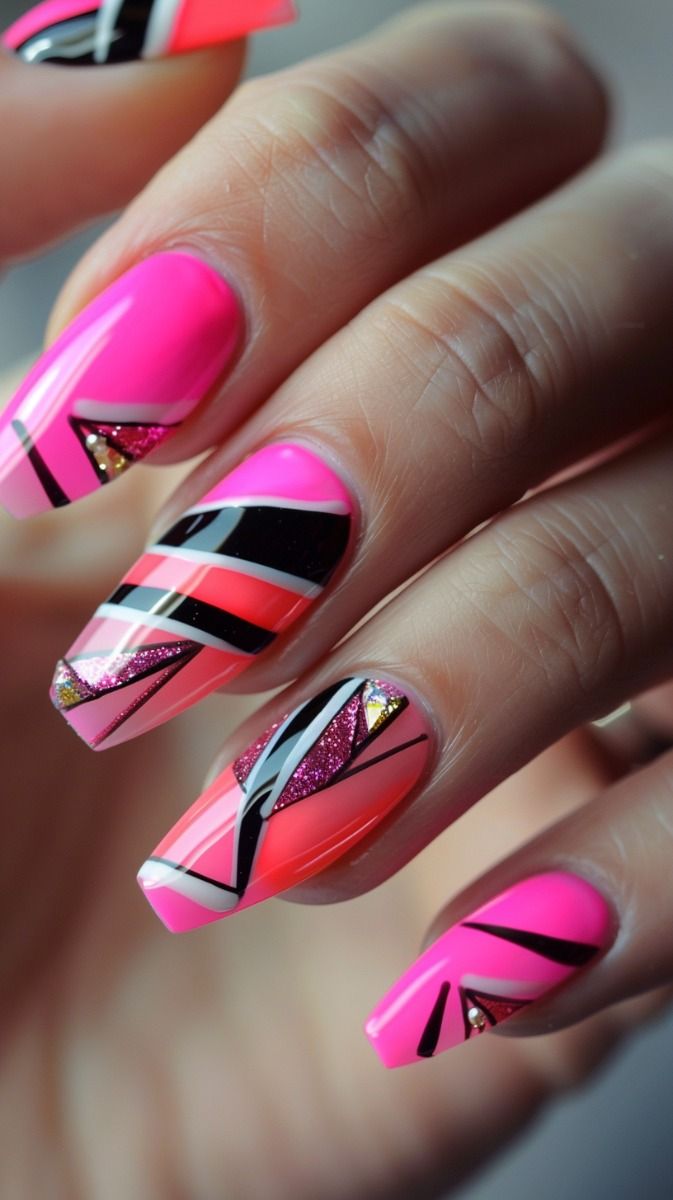 abstract_august_nails