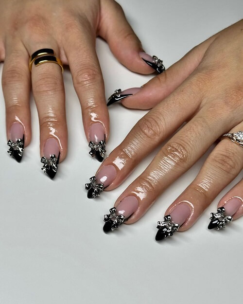 bow nails