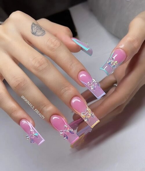 bow nails