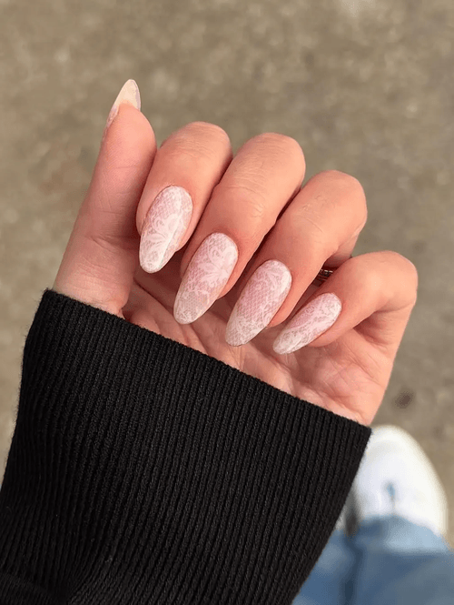 white-nails-with-lace-designs