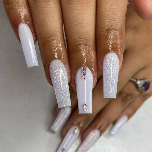 white-nail-designs