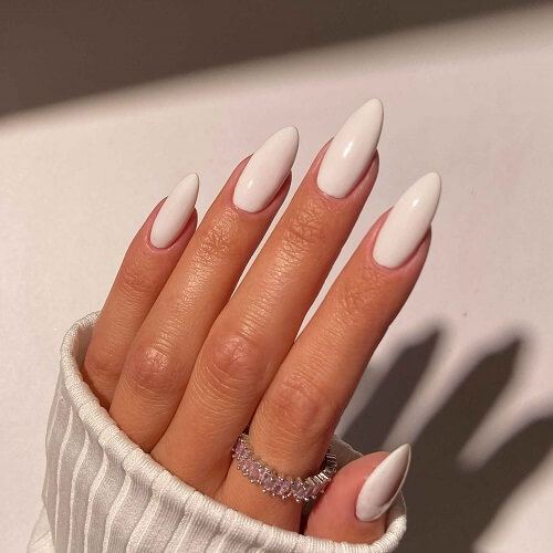 white-nail-designs